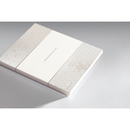 Cover plate Living Now...