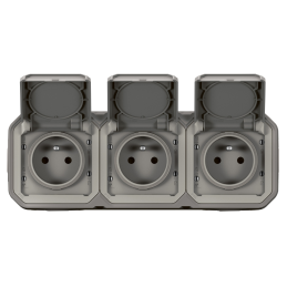 Triple toma de corriente...