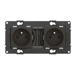 Duplo tomada de corrente...