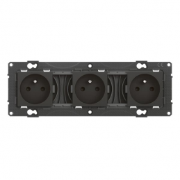 Triple toma de corriente...