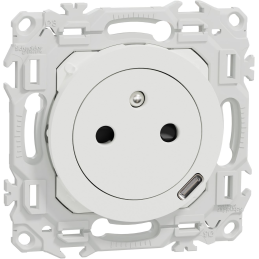 Odace - plug 2P+T flush +...