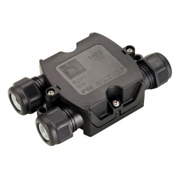 Caja de conexión en forma...