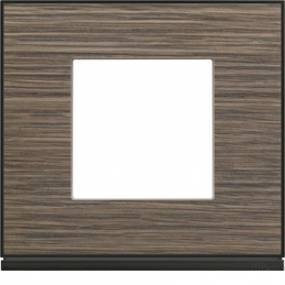 Plate Gallery - horizontal...