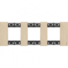 Placa de acabamento Living...