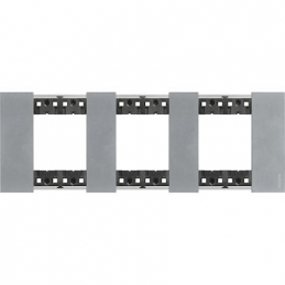 Placa de acabamento Living...