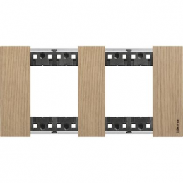 Placa de acabamento Living...