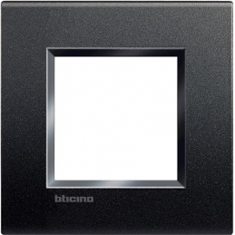 Plaque living light bticino...