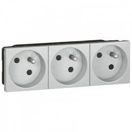 Prise de courant précâblée...