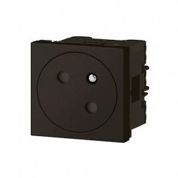 Prise de courant 2P+T...