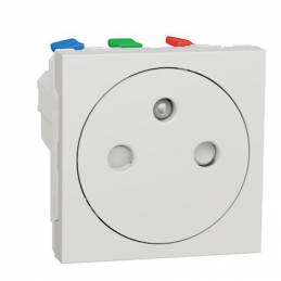 Socket outlet flush 2P+T...