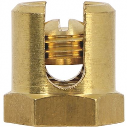 Borne de mise à la terre M6...