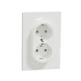 Socket outlet complete 2P+T...