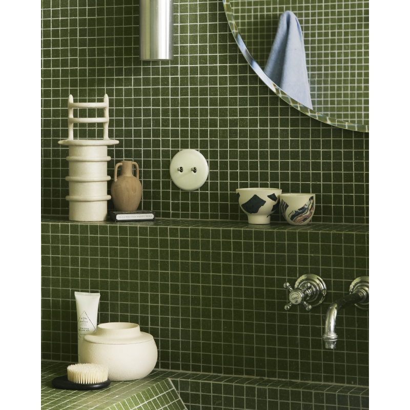 Modelec 131-361 Façade Iris BY Modelec en porcelaine blanche simple
