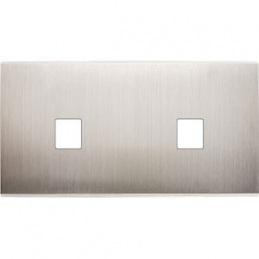 Façade Confidence laiton...