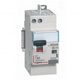 Disjoncteur DIFF Dx³ 4500 -...
