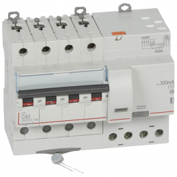 DX3 4P C40 6000A AC 300MA...