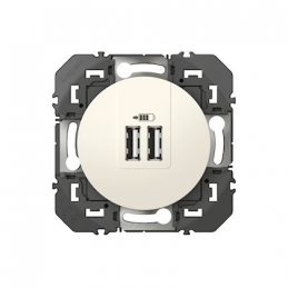 Doble enchufe USB type-A...