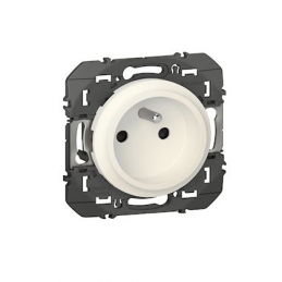 Socket outlet easyréno 2P+T...