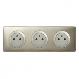 Enchufe 3x2P+T superficie...