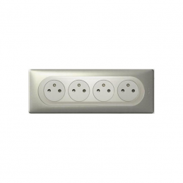 Plug 4x 2P+T compact...